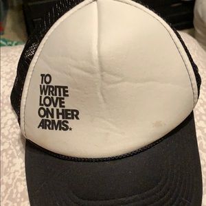 GUC to write love on her arms trucker hat
